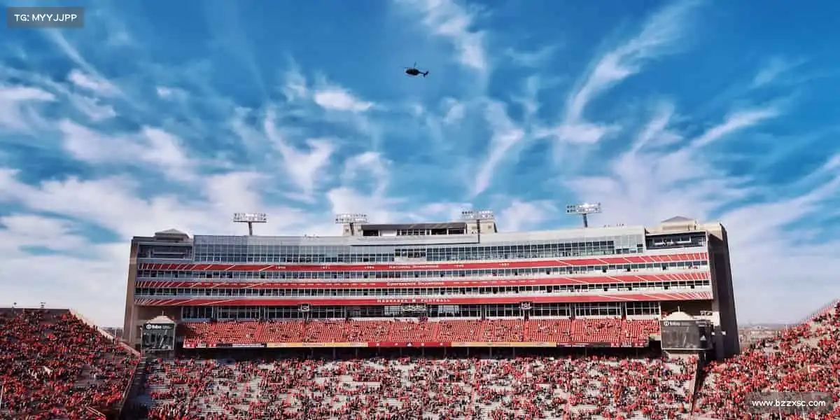 <strong>zoty中欧</strong>🧗‍♂️攀登高峰，永不言弃！体育的魅力，在于挑战不可能～